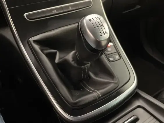 RENAULT GRAND SCENIC IV - voiture d'occasion - Photo 21