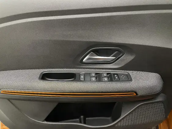 DACIA SANDERO III - voiture d'occasion - Photo 19