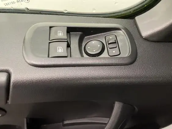 RENAULT MASTER III - voiture d'occasion - Photo 17