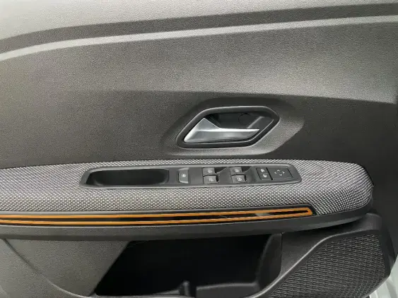 DACIA SANDERO III - voiture d'occasion - Photo 19