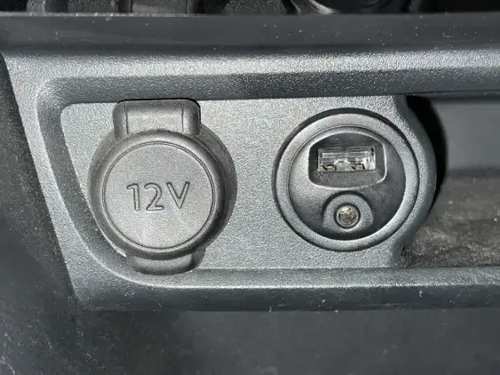 PEUGEOT 208 - voiture d'occasion - Photo 21