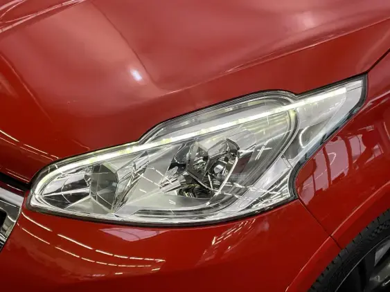 PEUGEOT 208 - voiture d'occasion - Photo 22