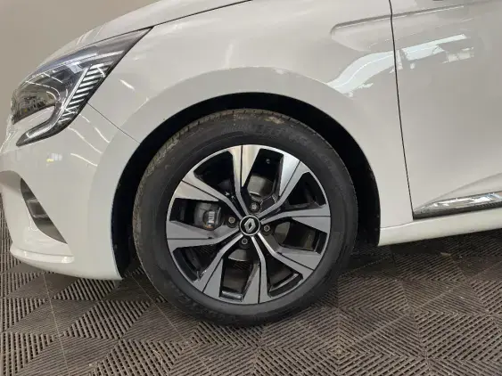 RENAULT CLIO V - voiture d'occasion - Photo 23