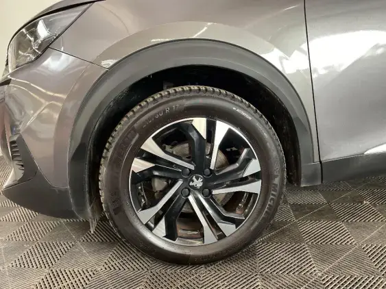 PEUGEOT 2008 II - voiture d'occasion - Photo 23