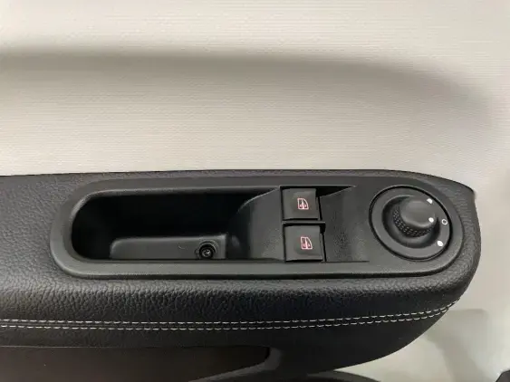 RENAULT TWINGO III - voiture d'occasion - Photo 17