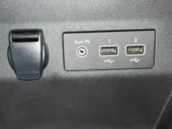 RENAULT CLIO V - voiture d'occasion - Photo 21