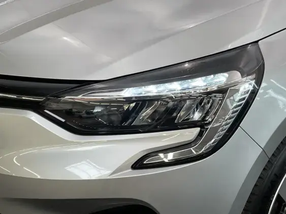 RENAULT CLIO V - voiture d'occasion - Photo 22