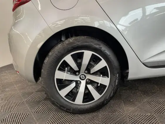 RENAULT CLIO V - voiture d'occasion - Photo 25