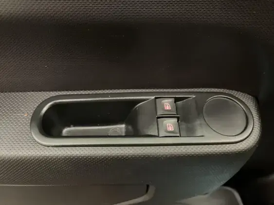 RENAULT TWINGO III - voiture d'occasion - Photo 17