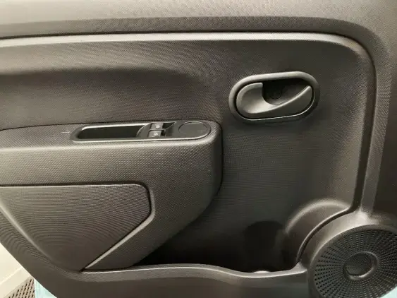 RENAULT TWINGO III - voiture d'occasion - Photo 19