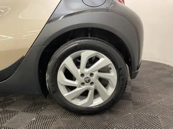 TOYOTA AYGO X - voiture d'occasion - Photo 24