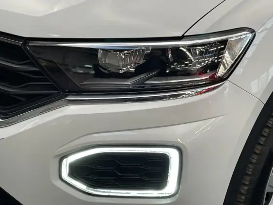 VOLKSWAGEN T-ROC - voiture d'occasion - Photo 22