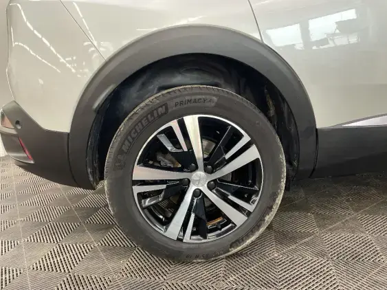 PEUGEOT 3008 II - voiture d'occasion - Photo 25