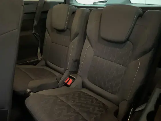 RENAULT SCENIC IV - voiture d'occasion - Photo 21