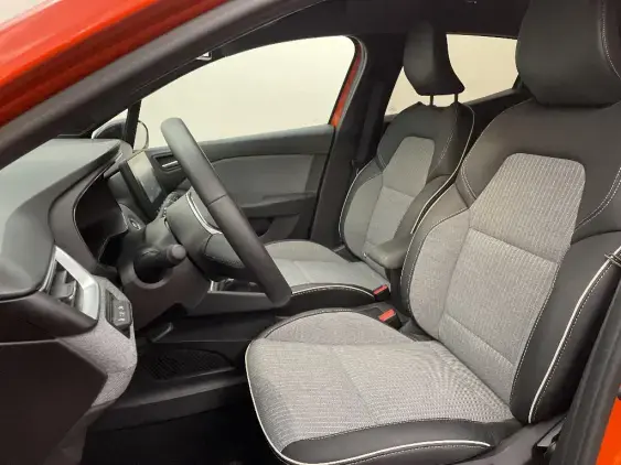 RENAULT CLIO V - voiture d'occasion - Photo 18