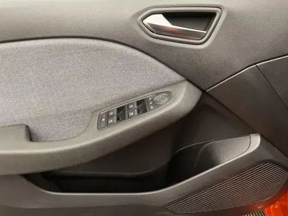 RENAULT CLIO V - voiture d'occasion - Photo 19