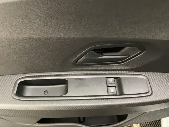 DACIA SANDERO III - voiture d'occasion - Photo 17