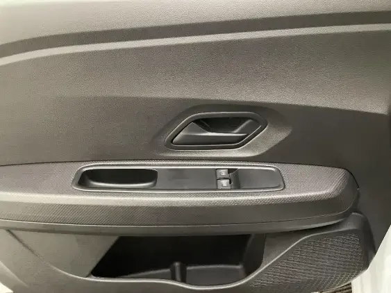 DACIA SANDERO III - voiture d'occasion - Photo 19