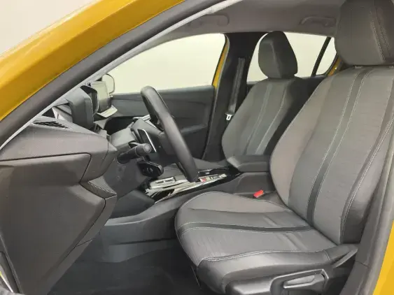 PEUGEOT 208 BUSINESS R II - voiture d'occasion - Photo 18