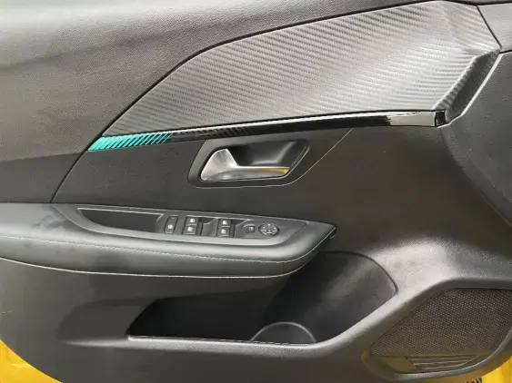 PEUGEOT 208 BUSINESS R II - voiture d'occasion - Photo 19