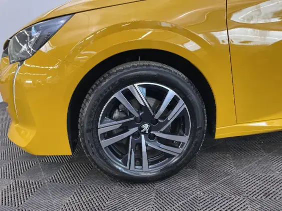 PEUGEOT 208 BUSINESS R II - voiture d'occasion - Photo 23