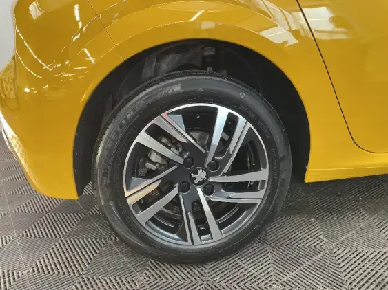 PEUGEOT 208 BUSINESS R II - voiture d'occasion - Photo 25