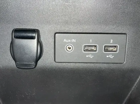 RENAULT CLIO V - voiture d'occasion - Photo 21