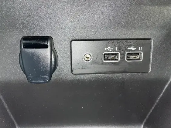 RENAULT CLIO V - voiture d'occasion - Photo 21