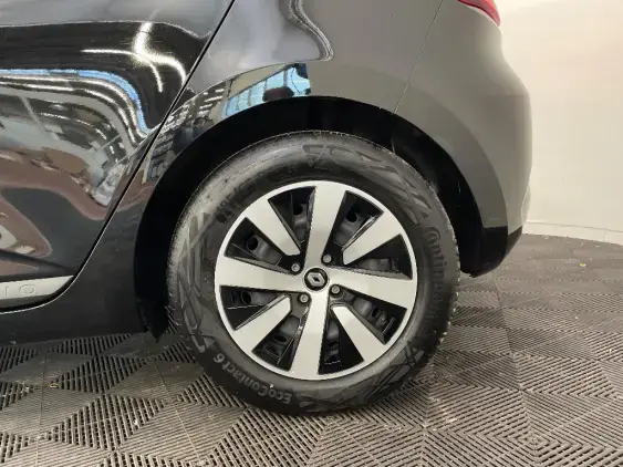 RENAULT CLIO V - voiture d'occasion - Photo 24