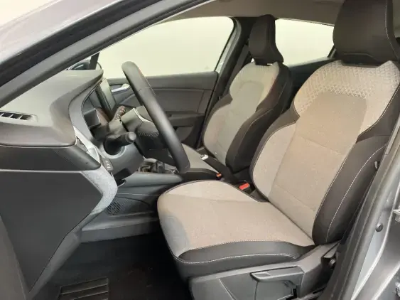 RENAULT CLIO V - voiture d'occasion - Photo 18