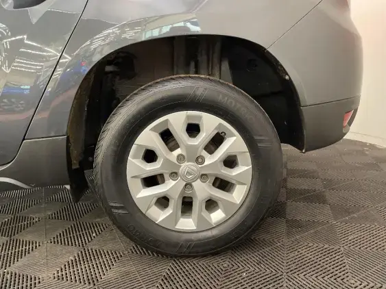 DACIA DUSTER II - voiture d'occasion - Photo 24