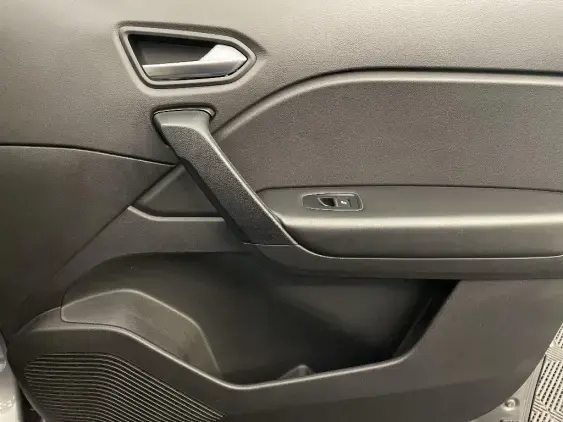 RENAULT CAPTUR II - voiture d'occasion - Photo 20