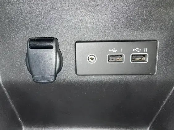 RENAULT CLIO V - voiture d'occasion - Photo 21