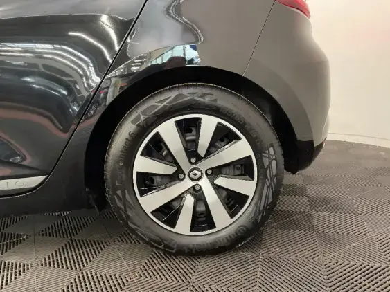 RENAULT CLIO V - voiture d'occasion - Photo 24