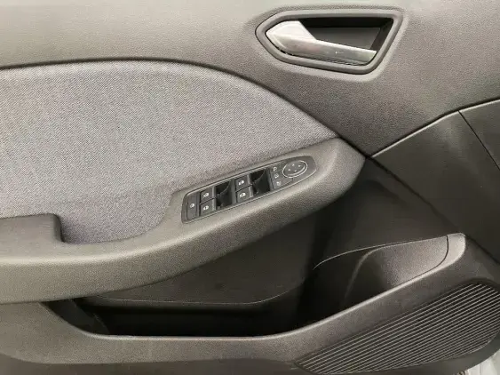 RENAULT CLIO V - voiture d'occasion - Photo 19