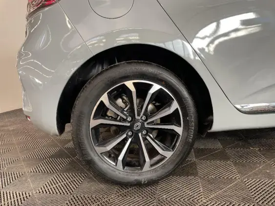 RENAULT CLIO V - voiture d'occasion - Photo 25