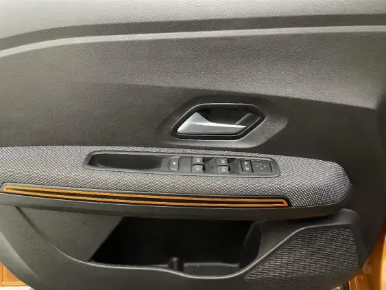 DACIA SANDERO III - voiture d'occasion - Photo 19