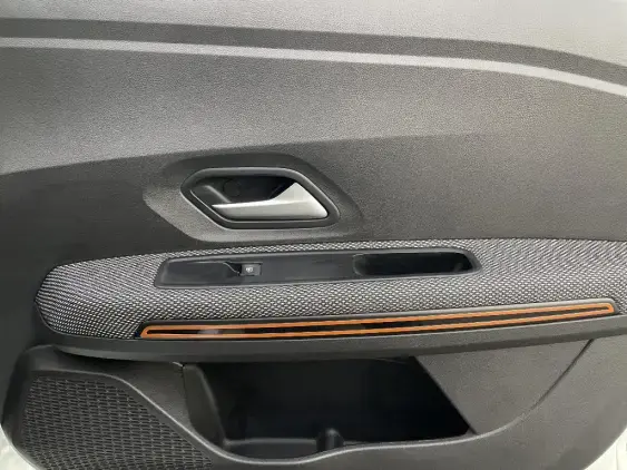 DACIA SANDERO III - voiture d'occasion - Photo 20