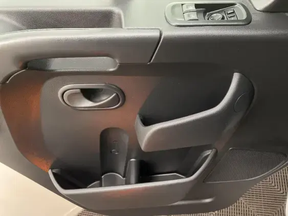 RENAULT MASTER FG III - voiture d'occasion - Photo 19