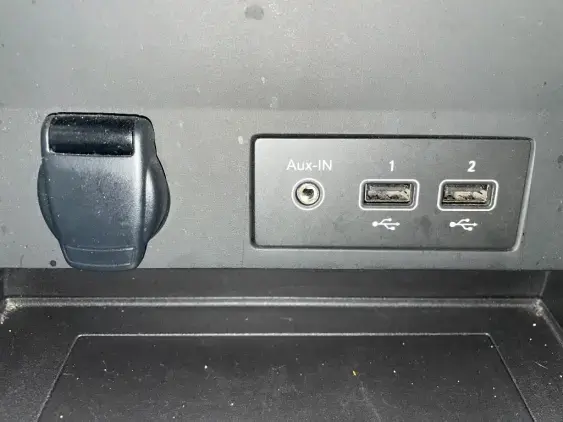 RENAULT CAPTUR II - voiture d'occasion - Photo 21