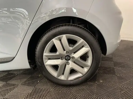 RENAULT CLIO V - voiture d'occasion - Photo 24