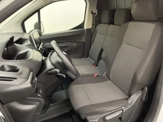 PEUGEOT PARTNER III - voiture d'occasion - Photo 18