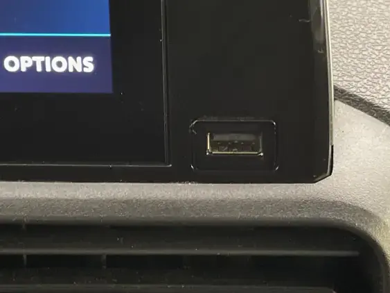 PEUGEOT PARTNER III - voiture d'occasion - Photo 21