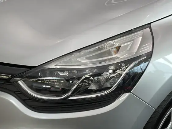 RENAULT CLIO IV - voiture d'occasion - Photo 22