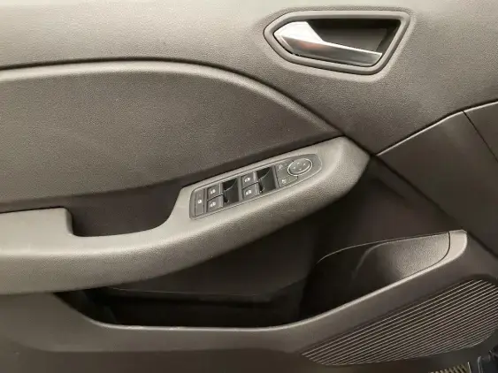 RENAULT CLIO V - voiture d'occasion - Photo 19