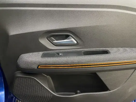 DACIA SANDERO III - voiture d'occasion - Photo 20