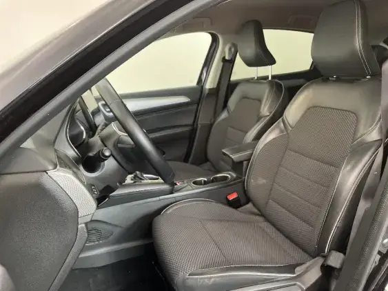 RENAULT ARKANA - voiture d'occasion - Photo 18