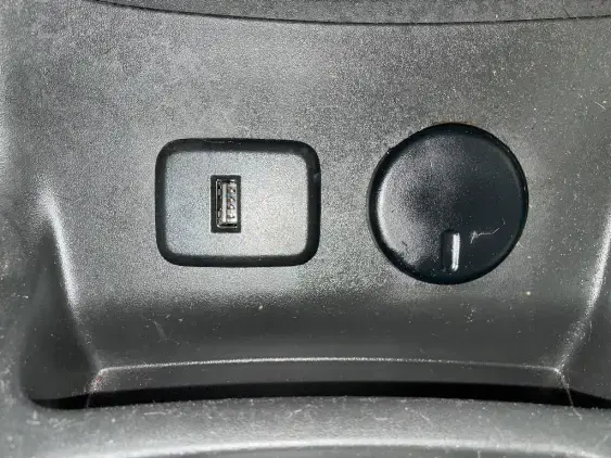 OPEL CORSA E - voiture d'occasion - Photo 21