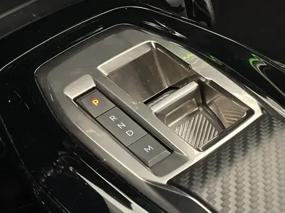 PEUGEOT 208 BUSINESS R II - voiture d'occasion - Photo 21