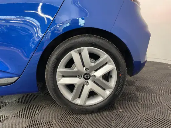 RENAULT CLIO V - voiture d'occasion - Photo 24